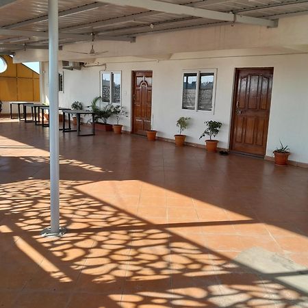 The Nisarga Grand Hotel Bangalore Luaran gambar