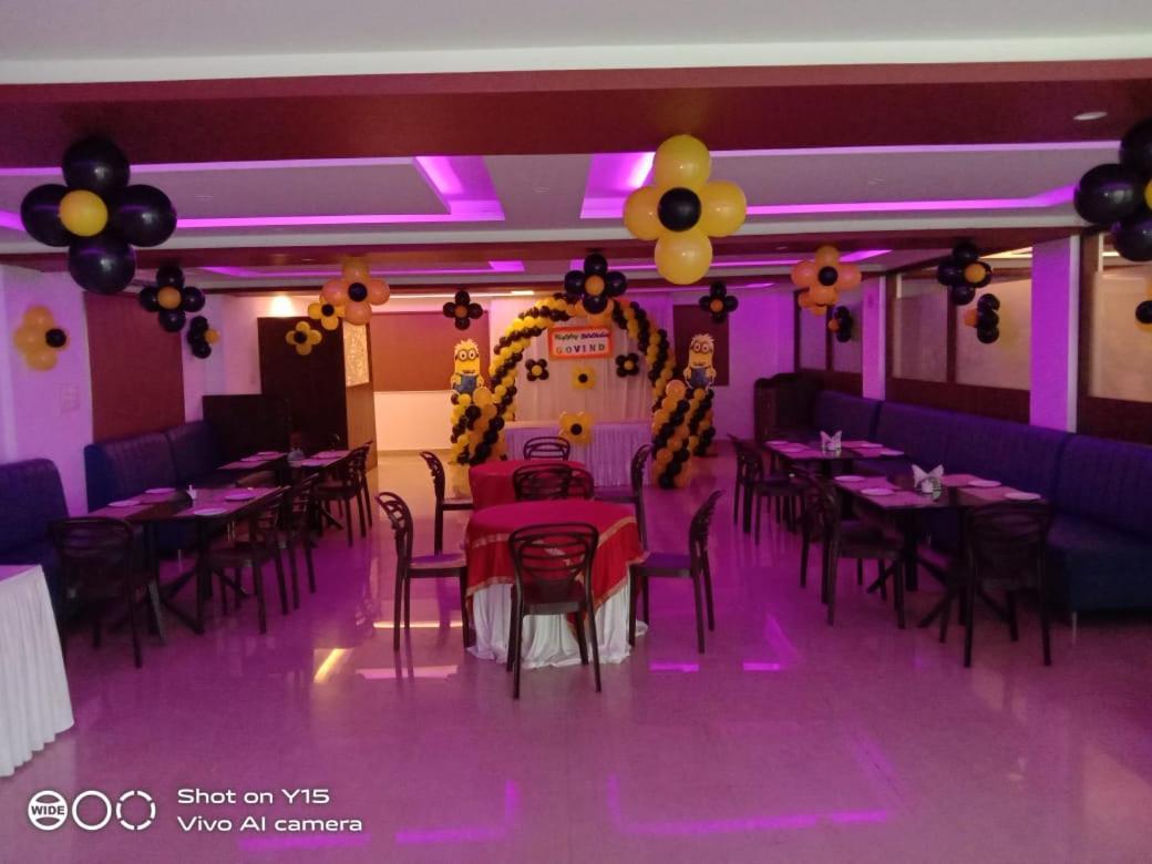 The Nisarga Grand Hotel Bangalore Luaran gambar